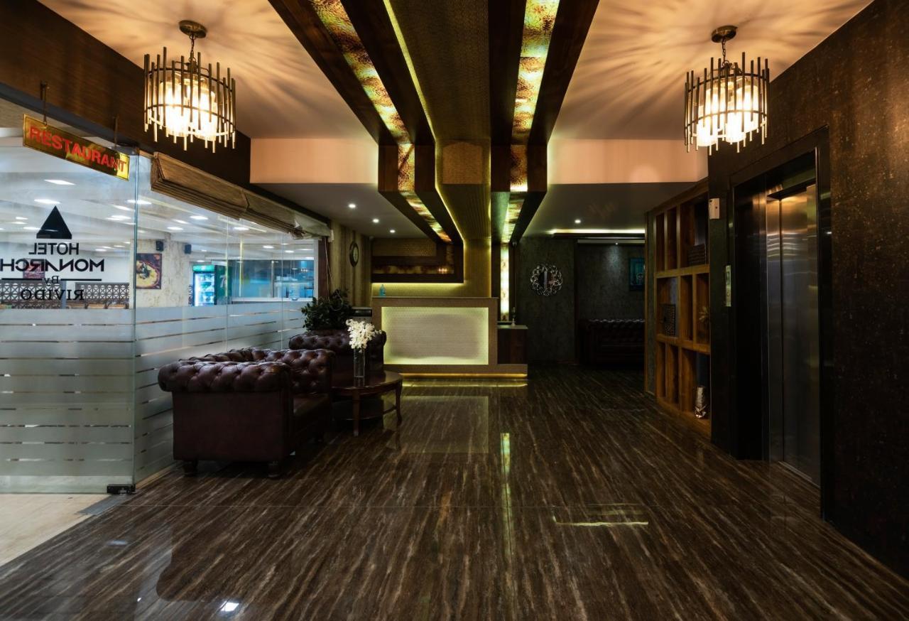 העיר בנגלור Hotel Monarch International מראה חיצוני תמונה