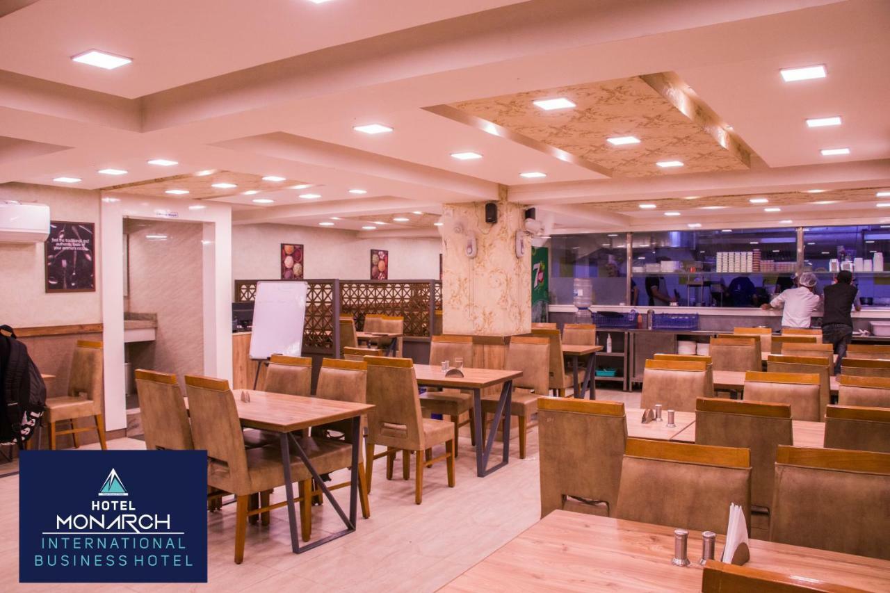 העיר בנגלור Hotel Monarch International מראה חיצוני תמונה